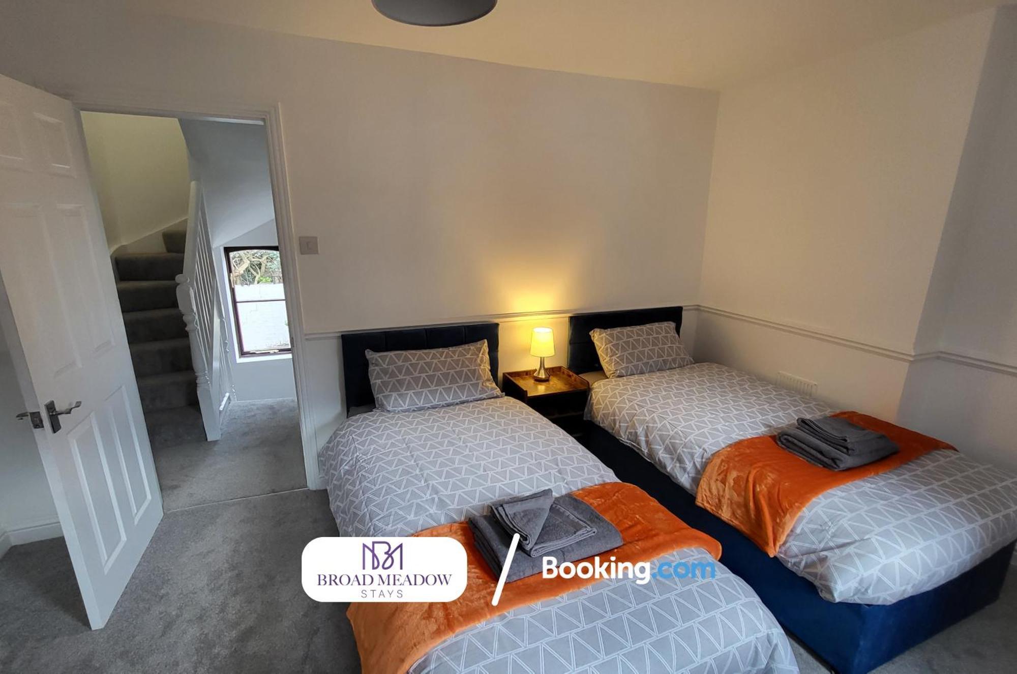 Last-Minute Offers L 3-Bed House By Broad Meadow Stays L Short Lets L Family, Business, Students L Lincoln L Parking Eksteriør bilde